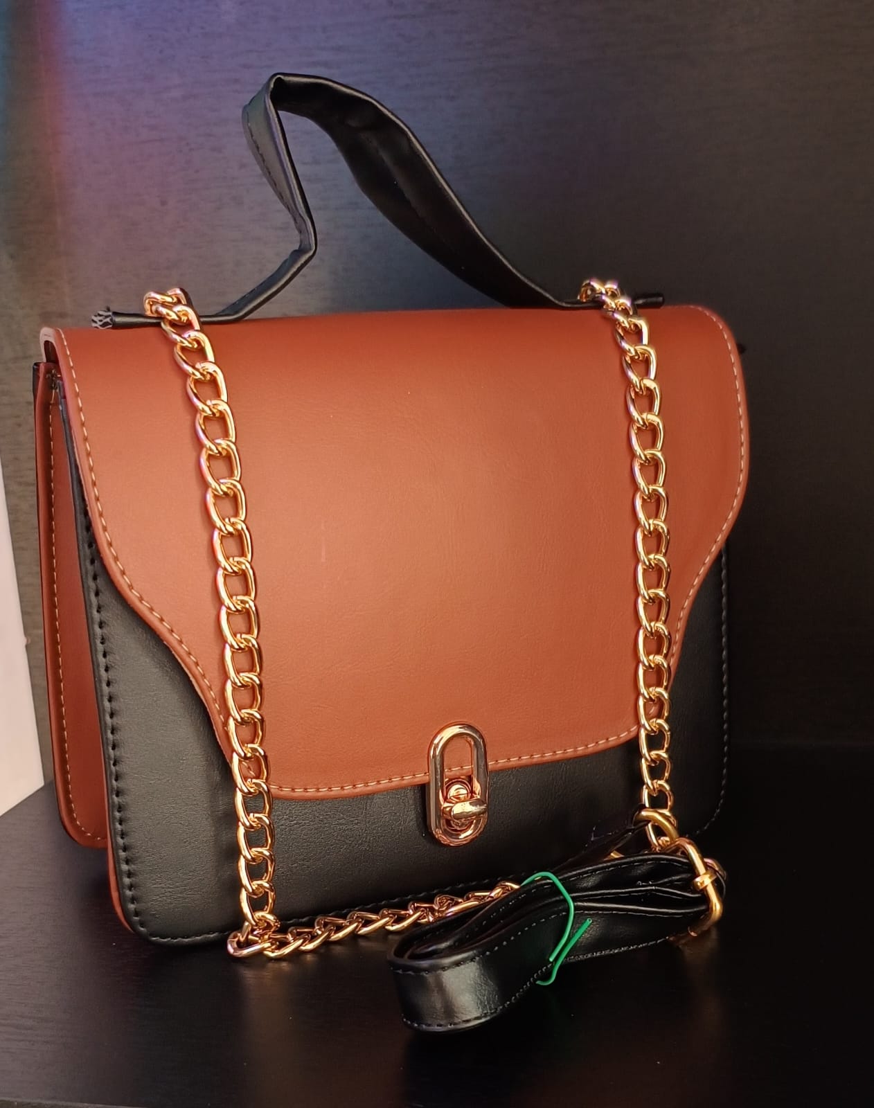 Bolso de Moda Leilo Con Cadena