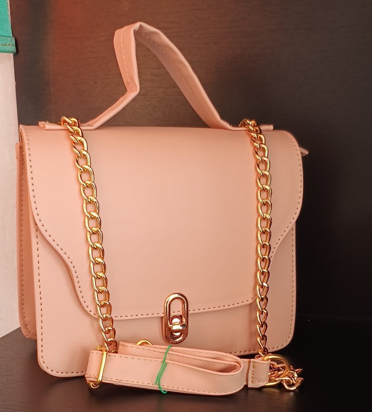 Bolso de Moda Leilo Con Cadena